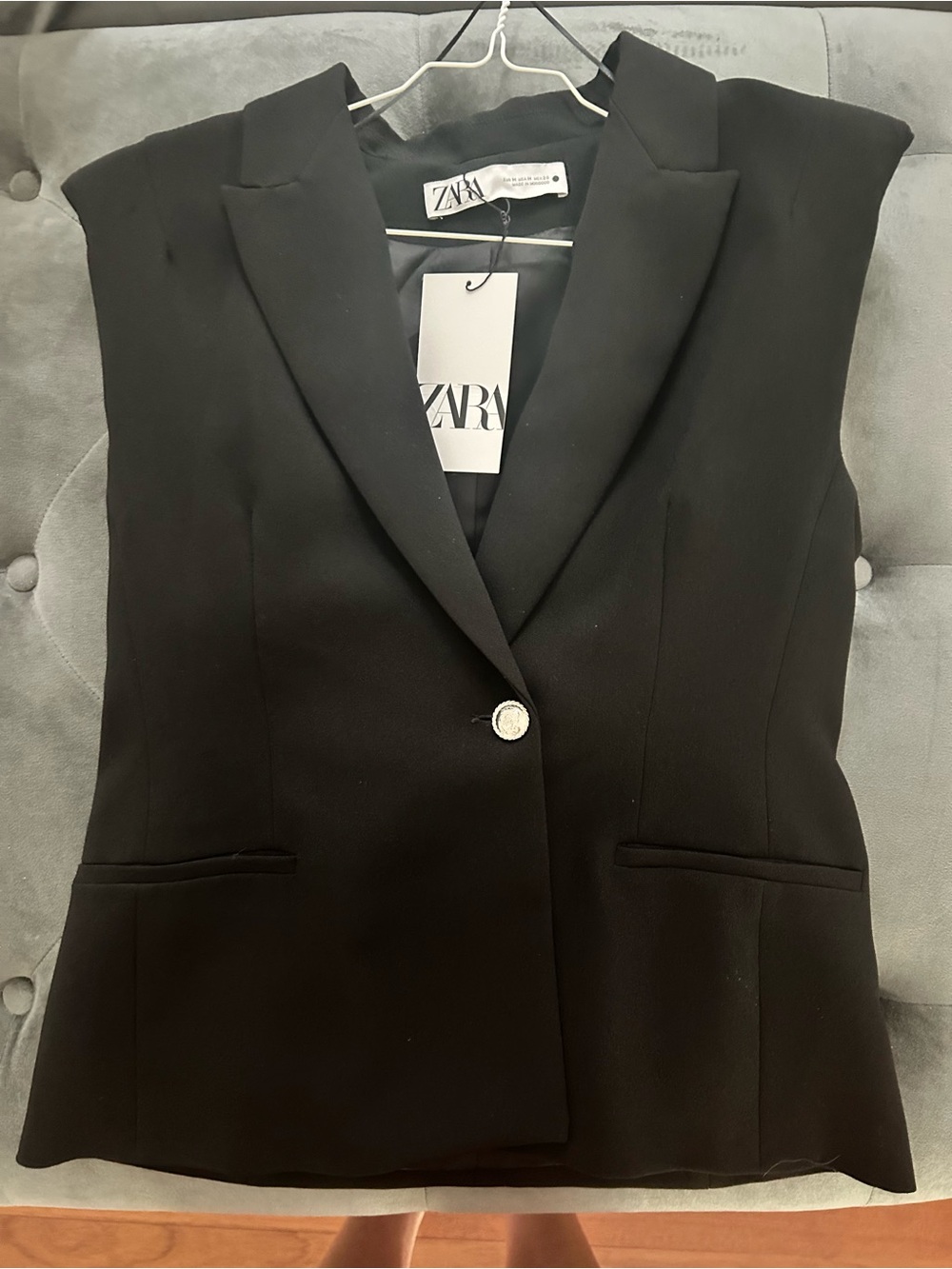 Zara Black Sleeveless Tailored Blazer Vest